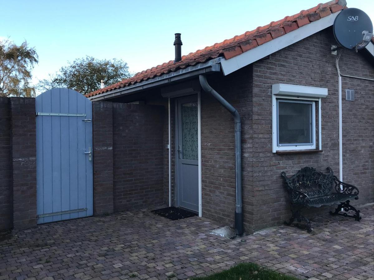 Slapen Bij De Zeeuwse Lala Bed and Breakfast IJzendijke Eksteriør billede