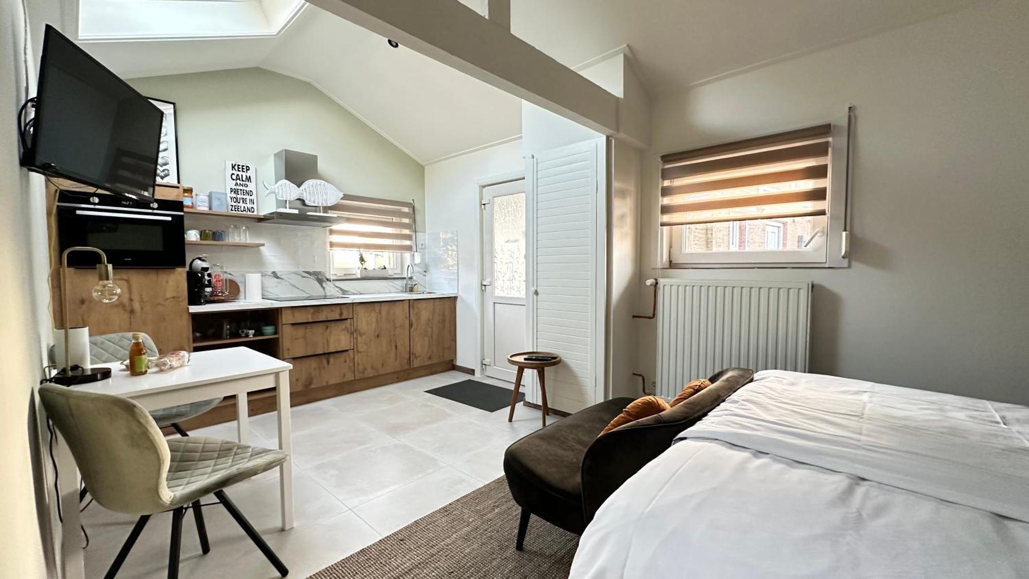 Slapen Bij De Zeeuwse Lala Bed and Breakfast IJzendijke Eksteriør billede